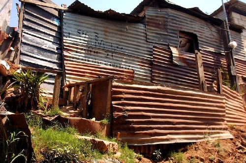Construirán 250 cuartos prefabricados para familias en pobreza