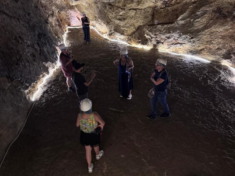 Desde pozas turquesas hasta llegar a Juliantla, la tierra de Joan Sebastian. Además, te decimos dónde comer delicioso y los tours que te harán sentir en una película