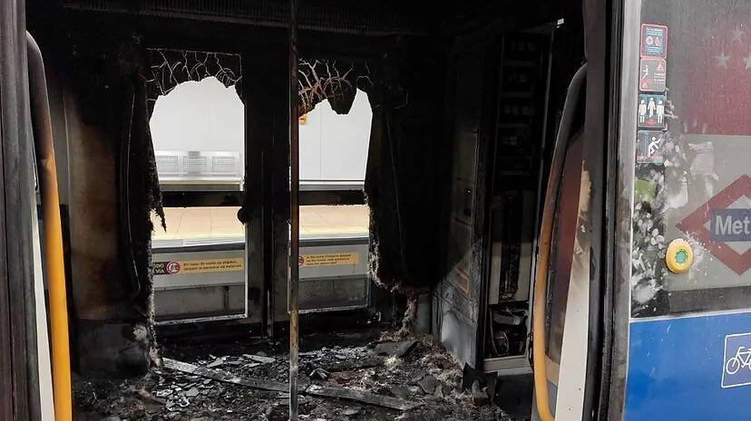 Los usuarios han pedido que no se permita la entrada con patines. (Especial)