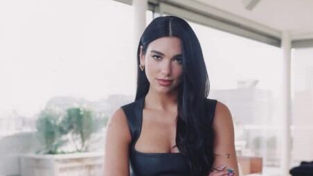 La cantante británica sueña con ser parte de DC