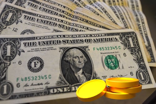 Dólar sube y golpea al peso por aranceles a China: aquí está más caro ahora