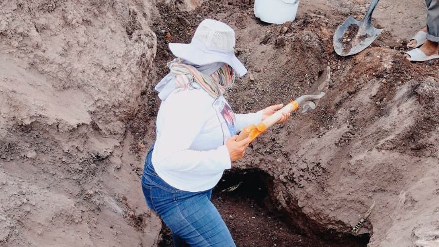 Organismos locales de búsqueda de desaparecidos acusaron que esa manera de actuar puede provocar la pérdida de indicios para la identificación de los restos.