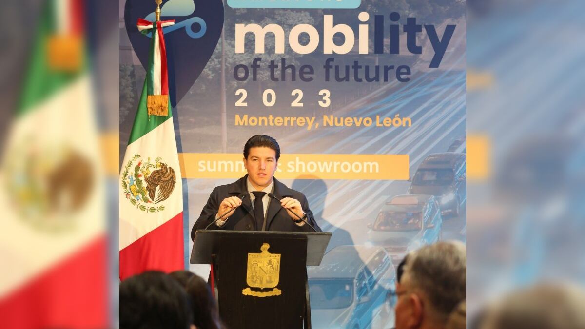 García viaja la noche del martes a Austin, Texas para asistir al evento de Tesla.