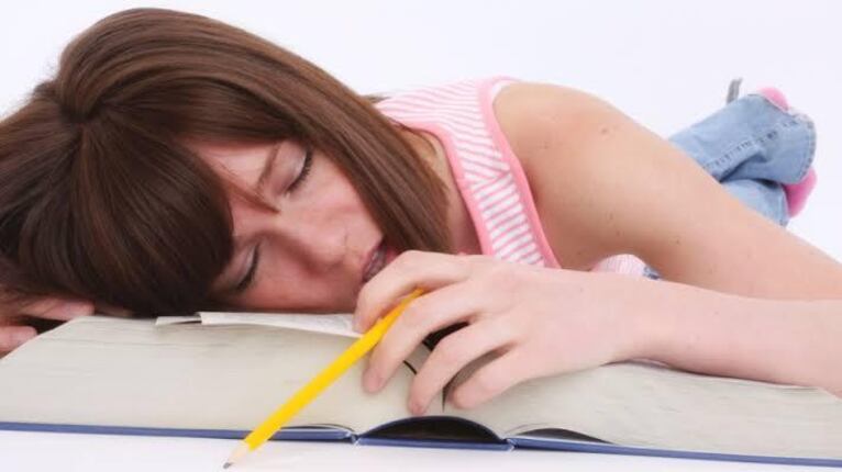 Estrés por regreso a clases afecta al 25% de estudiantes en México