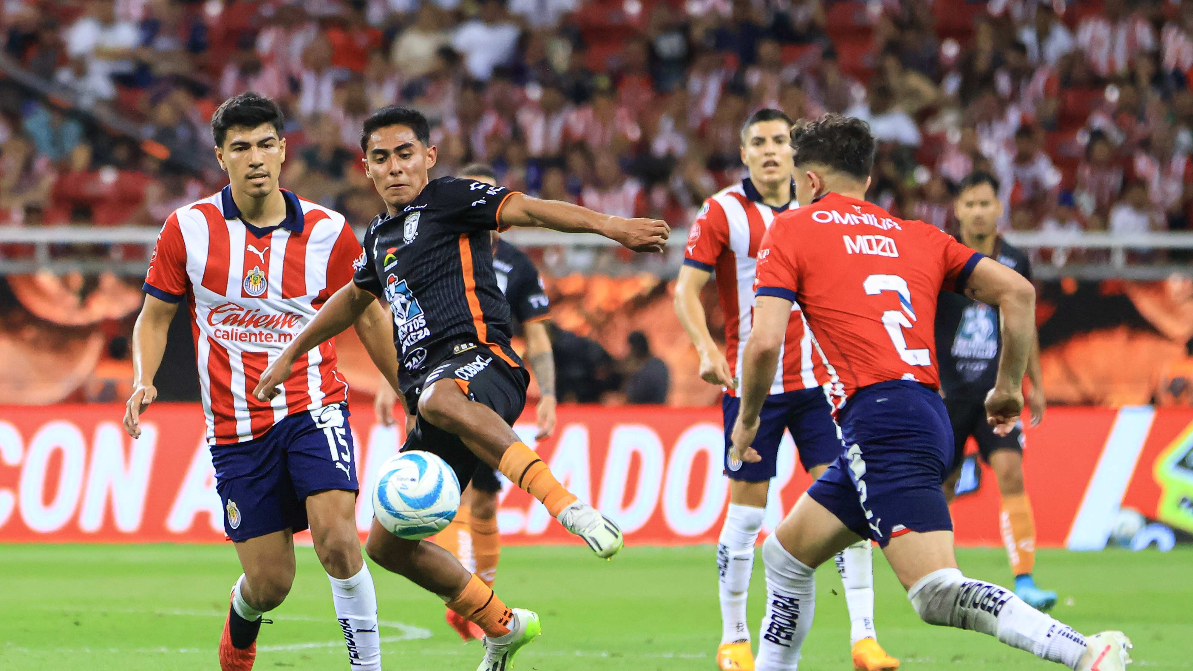 Chivas vs. Pachuca.