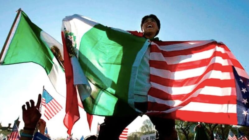 Arranca caravana migrante rumbo a Querétaro