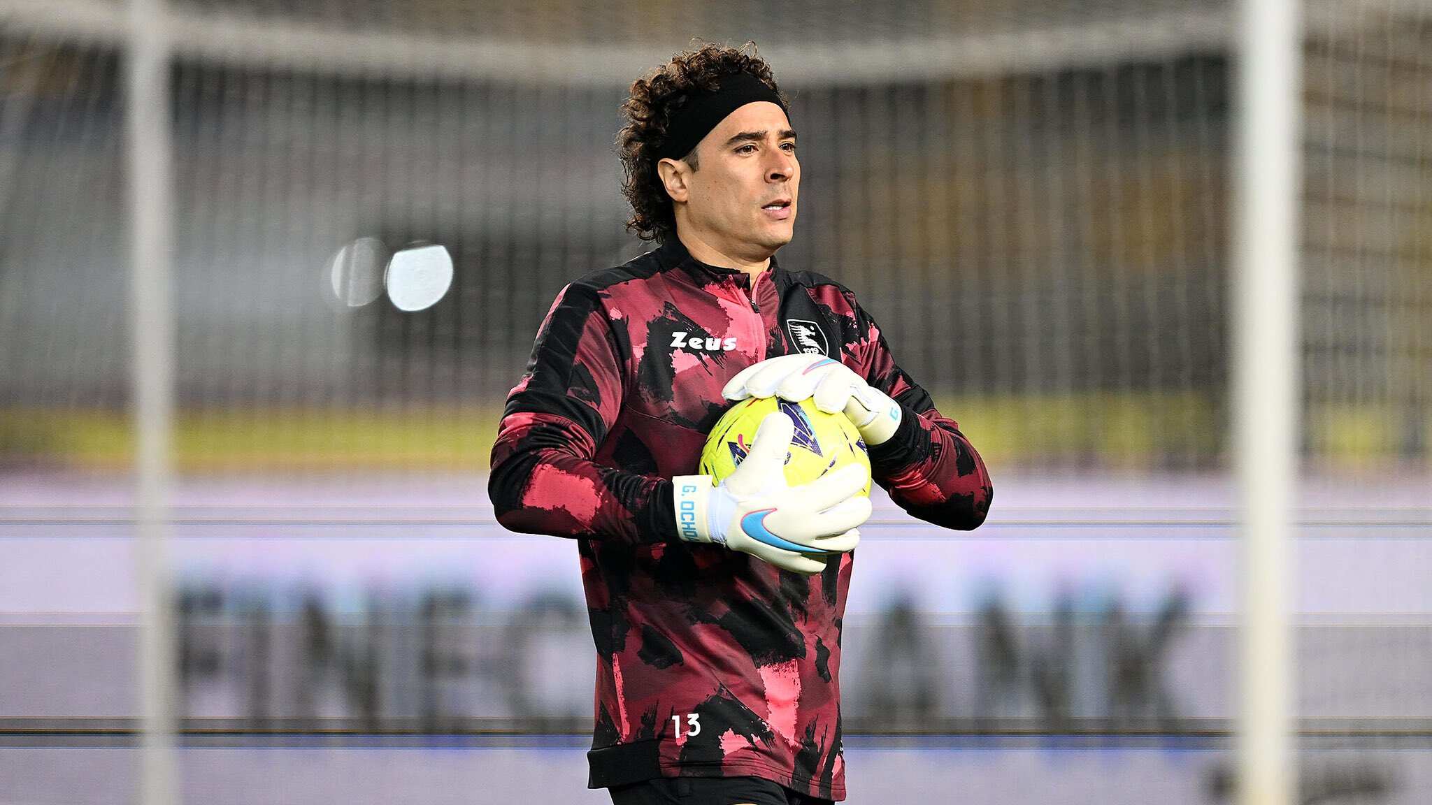 Guillermo Ochoa sumó una nueva titularidad en el Salernitana I @OfficialUSS1919