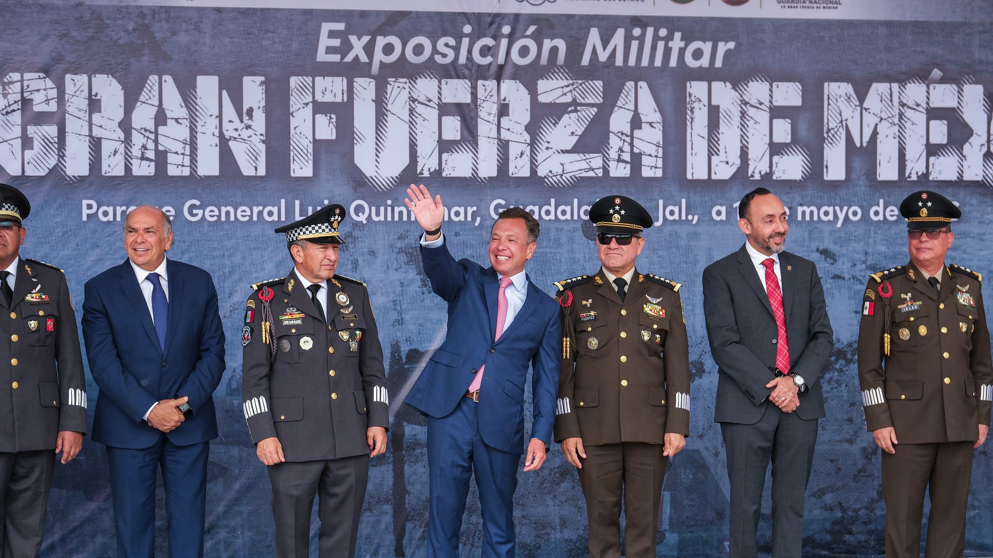 CORTESÍA