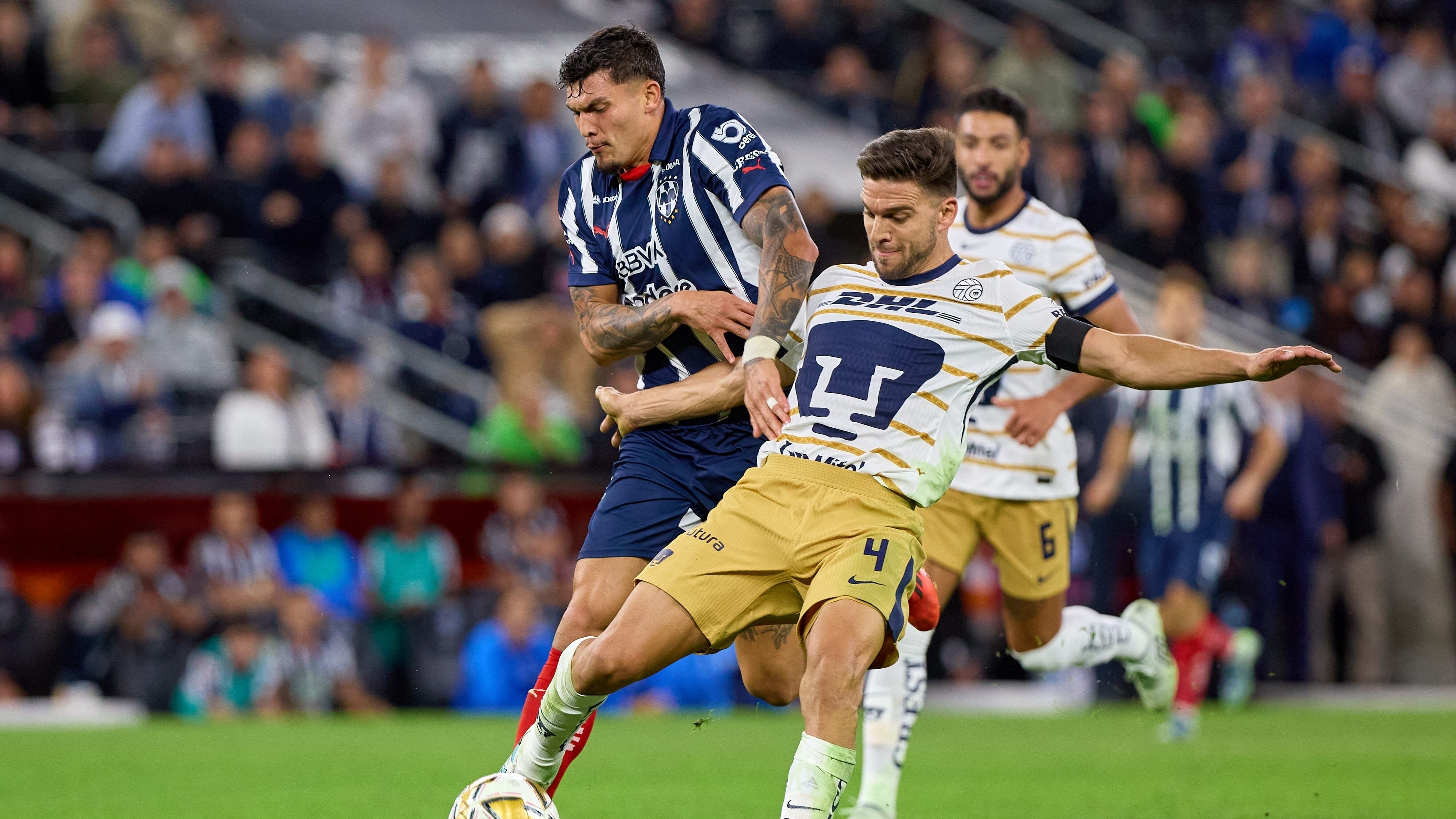 Pumas vs Monterrey