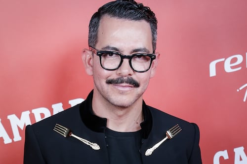 Manolo Caro revela nombre de actor que entró por Tenoch Huerta en ‘Fiesta en la madriguera’