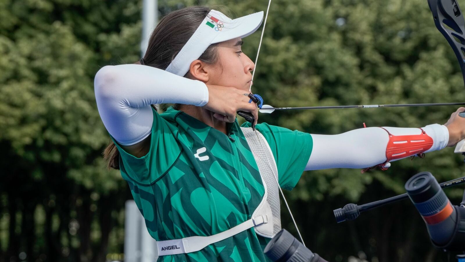 Ángela Ruiz arrancó de buena forma su participación en París 2024.