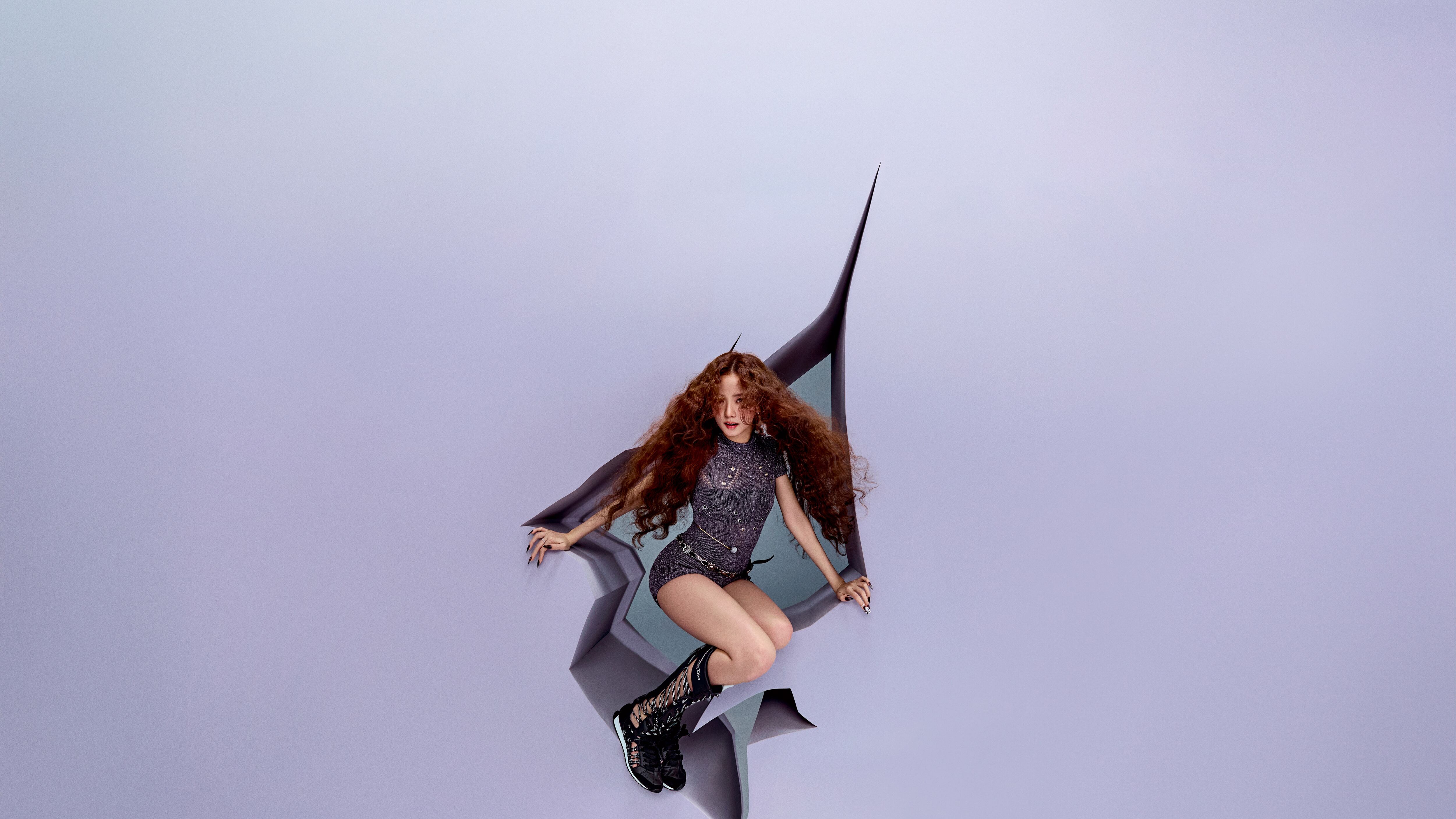 Jisoo explora su faceta como solista a través de ‘AMORTAGE’