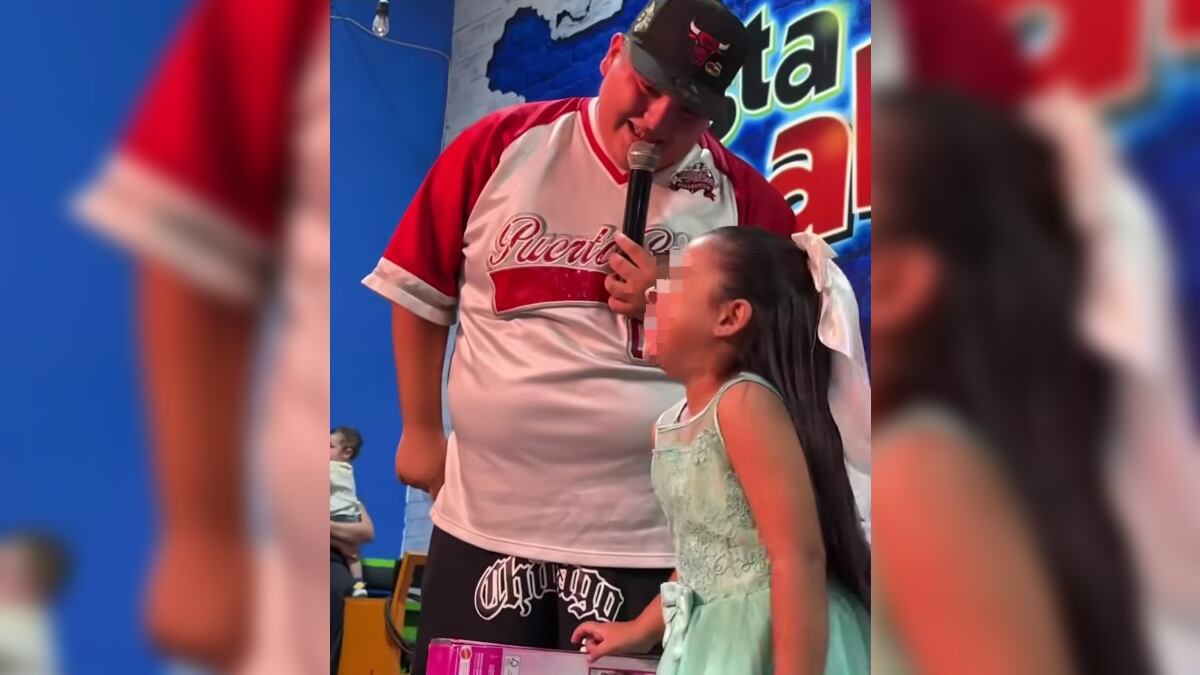 Finalmente, Pau celebró en grande su cumpleaños en un salón de fiestas de Apodaca.