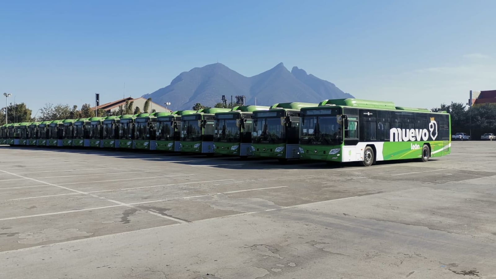 Las 30 unidades darán servicio desde las 05:00 hasta las 00:40 horas.