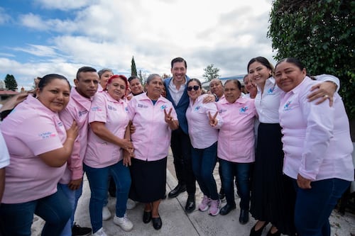 Rodrigo Monsalvo Castelán consolida clínica del SMDIF El Marqués con atención 24/7