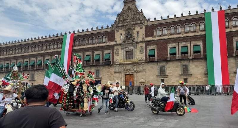 Carritos mexicanos en el Zócalo