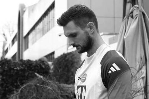 Tragedia familiar: Sven Ulreich informa sobre la muerte de su hijo de 6 años