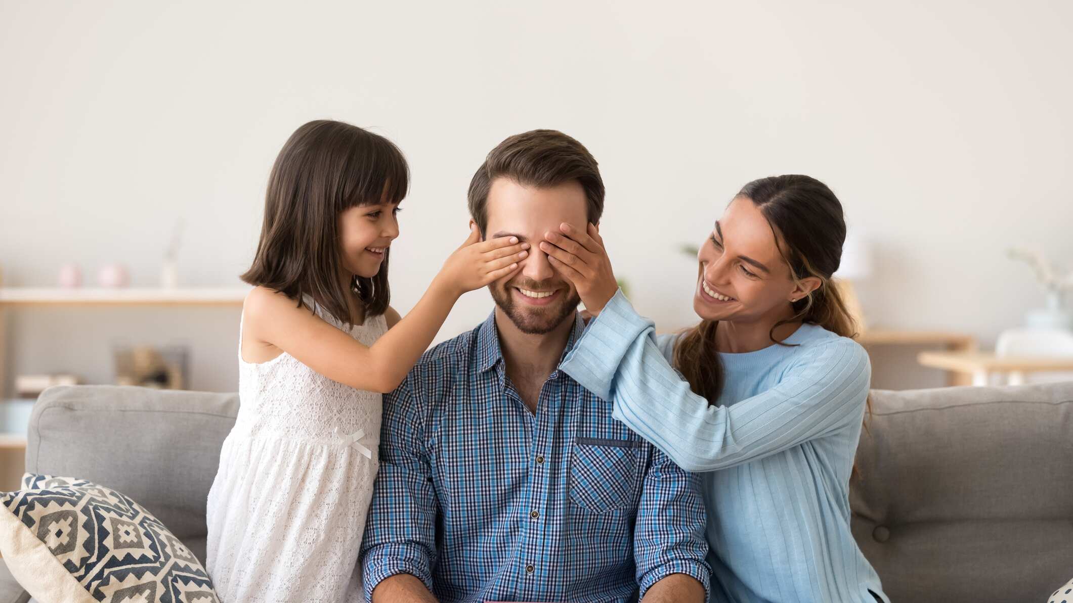 Agradece tu padre todos los consejos, las palmadas en la espalda para dar ánimos y los días dedicados a cuidarte con algún presente que se adecue a él