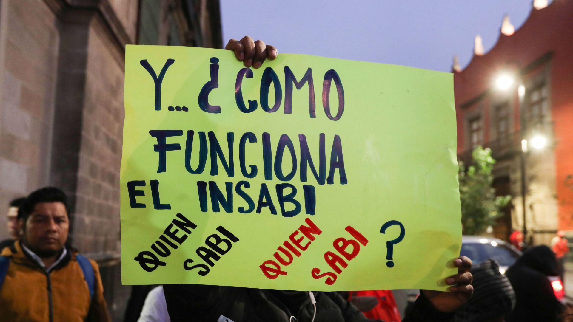 En México tenemos un sistema de salud deteriorado e inequitativo