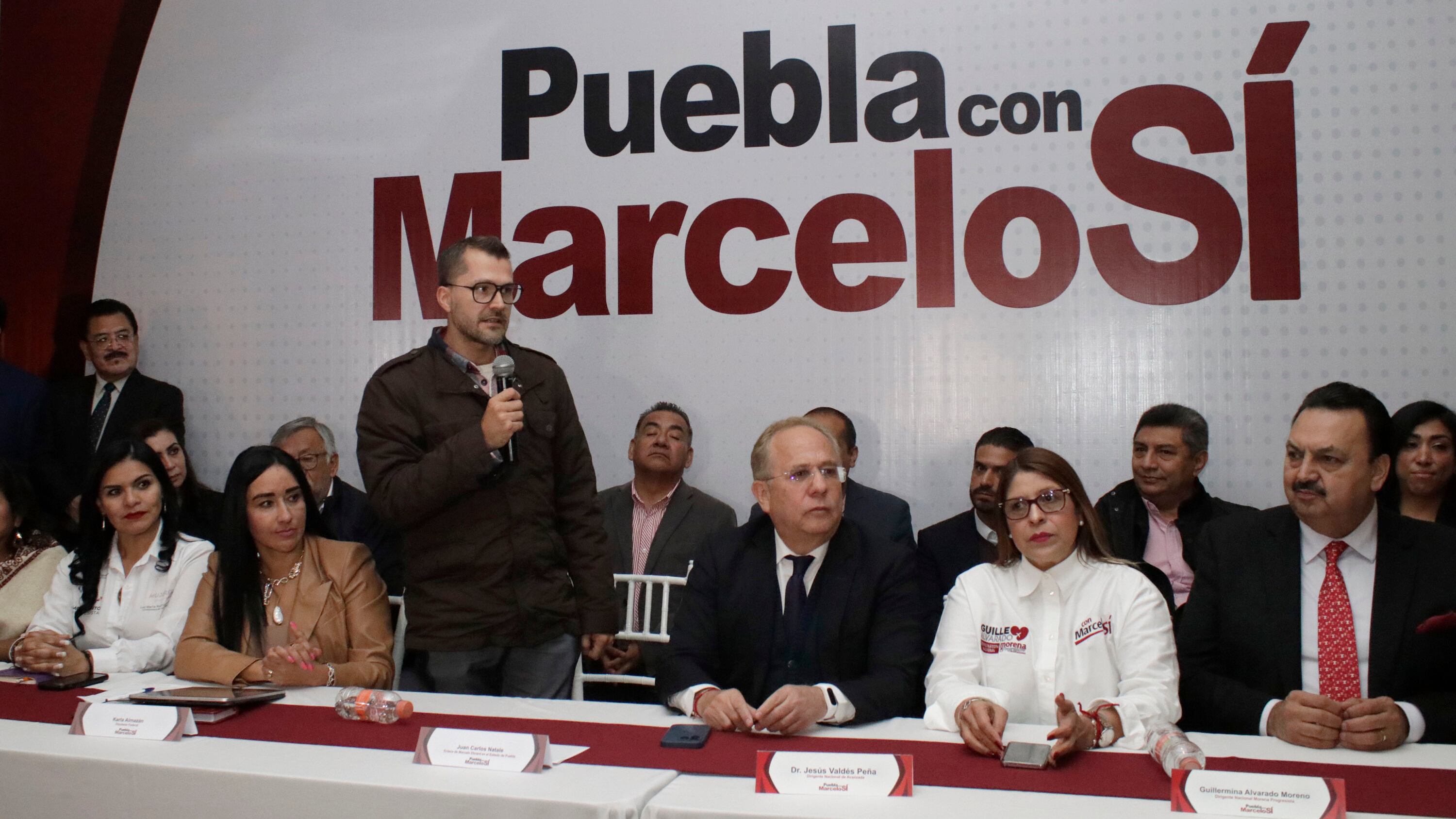 Respaldan aspiraciones del canciller a la Presidencia de México.