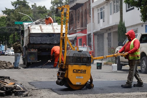 Avanza bacheo en la capital: estas son las colonias atendidas