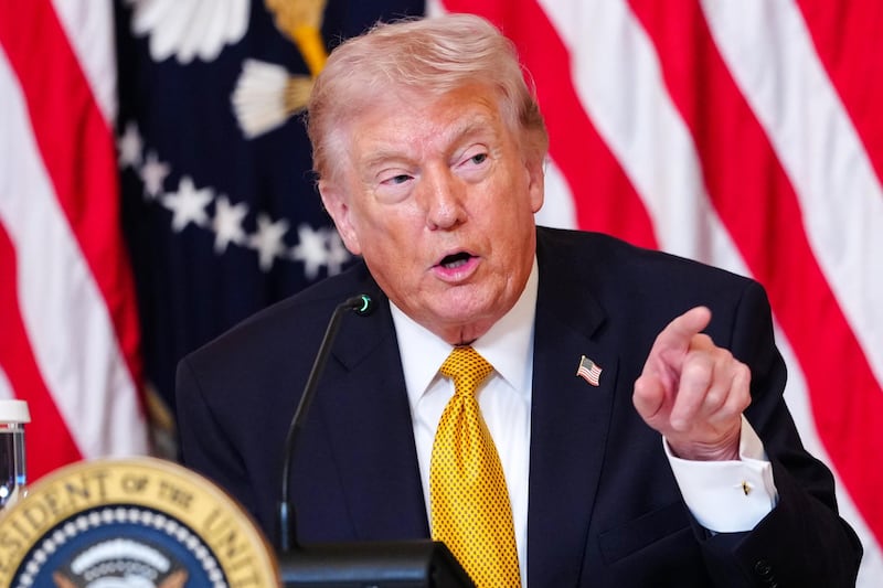 Trump critica falta de "entusiasmo" de algunos aliados para desbloquear estrecho de Ormuz