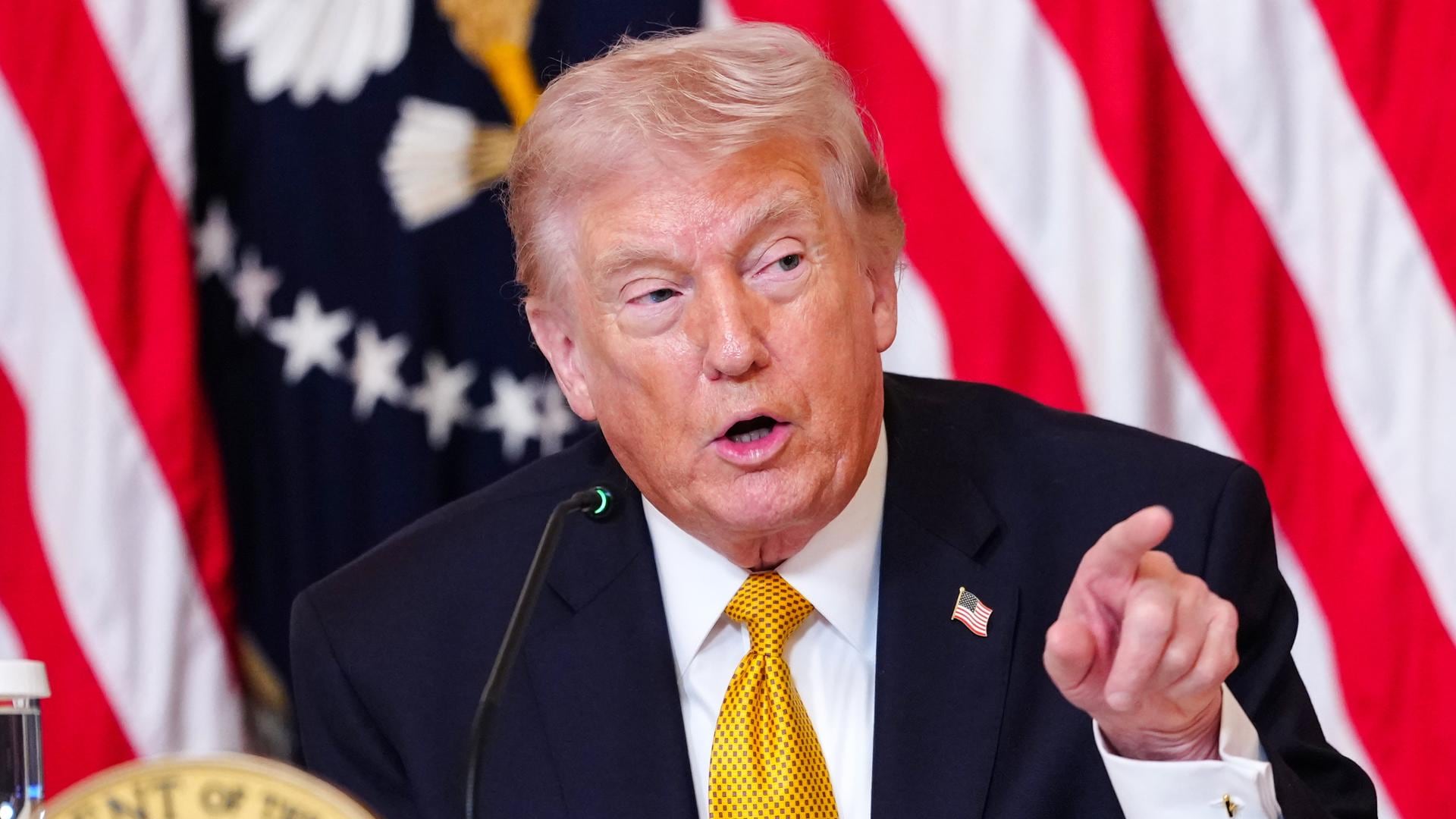 Trump critica falta de "entusiasmo" de algunos aliados para desbloquear estrecho de Ormuz