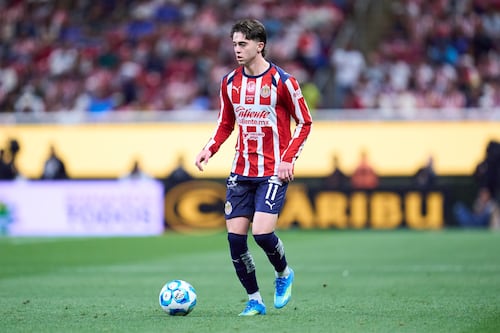 “Que juegue en selección no significa que sea titular aquí”: Milito sobre Brian Gutiérrez