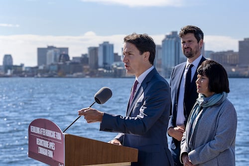 Canadá lanza nuevo programa que admitirá a 500 mil inmigrantes al año para 2025 