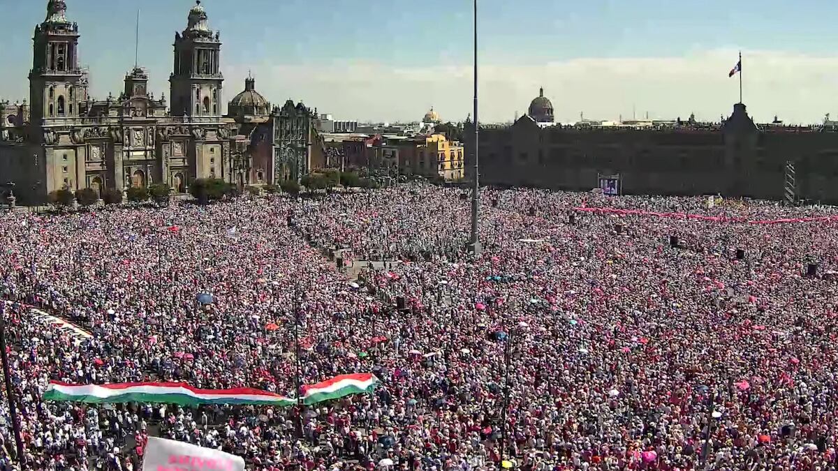 La movilización busca impedir que el Plan B del gobierno de AMLO avance. (Webcams de México)