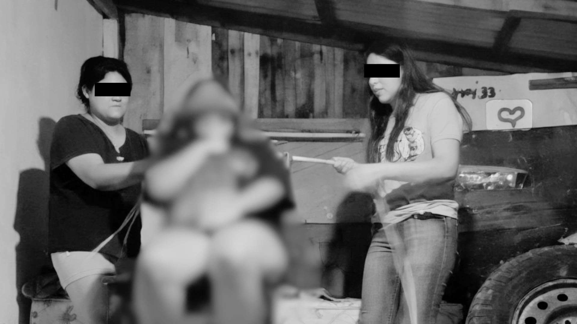 Las responsables, ambas menores de edad, recibieron sanciones limitadas, lo que ha generado cuestionamientos