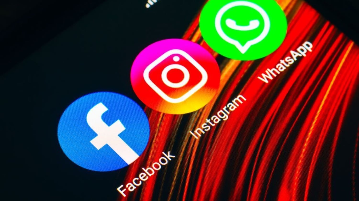 Facebook, Instagram y WhatsApp son las principales redes de Meta.