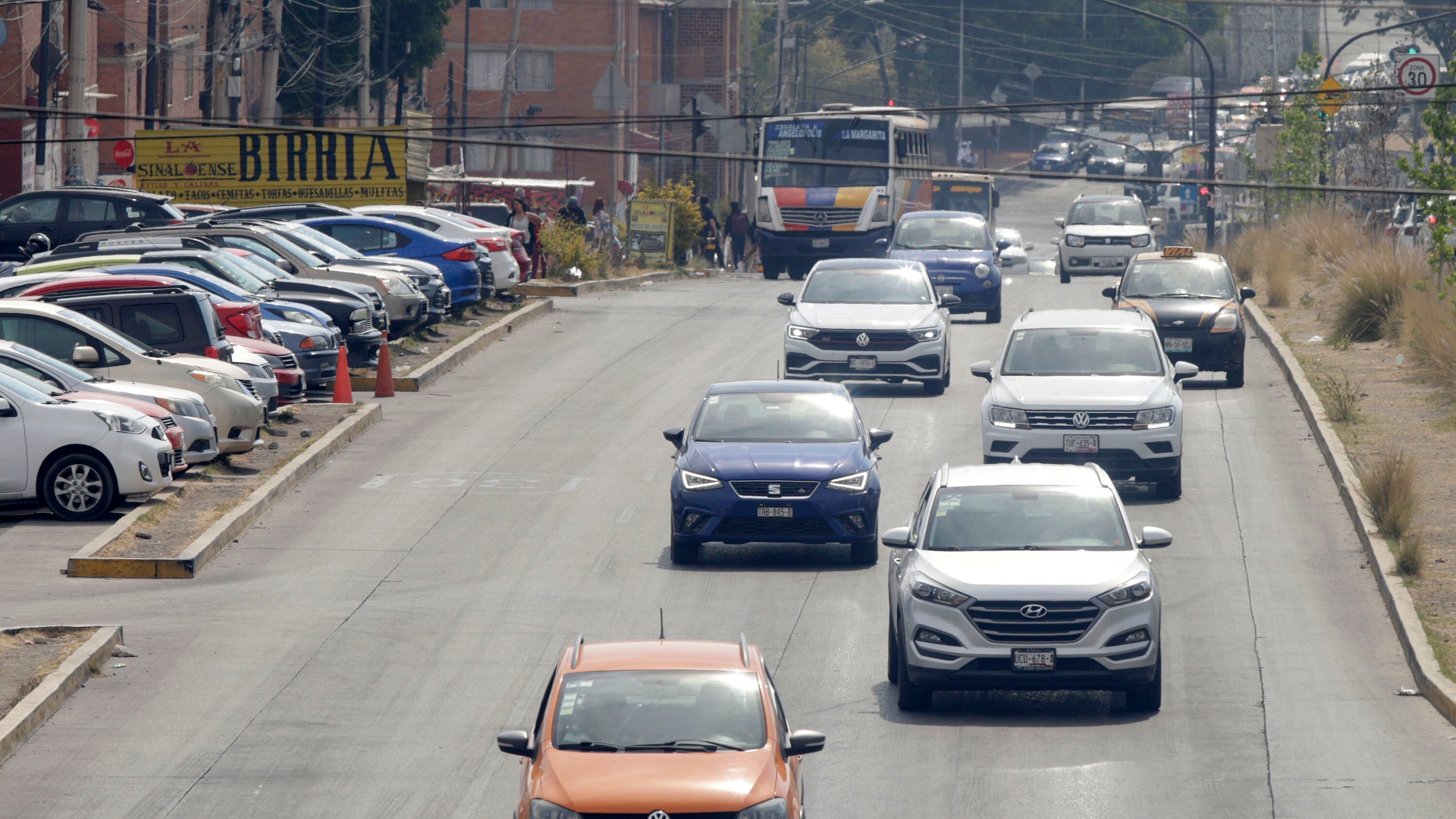 El pago a tiempo condona el pago de la tenencia vehicular.
