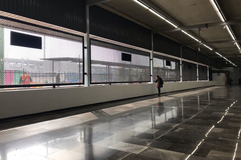 Calles de la CDMX lucen desiertas en Navidad del 2023
