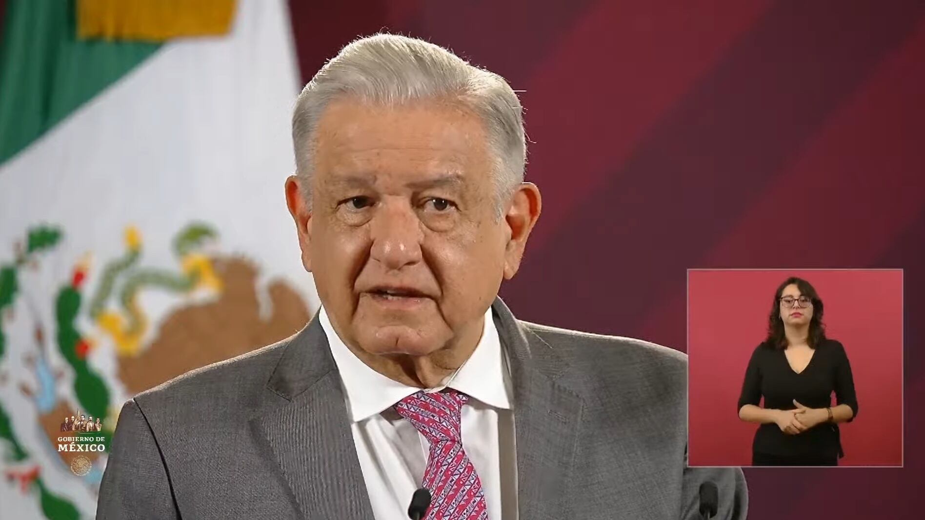 El presidente dio a conocer los cambios en la Secretaría de Gobernación.