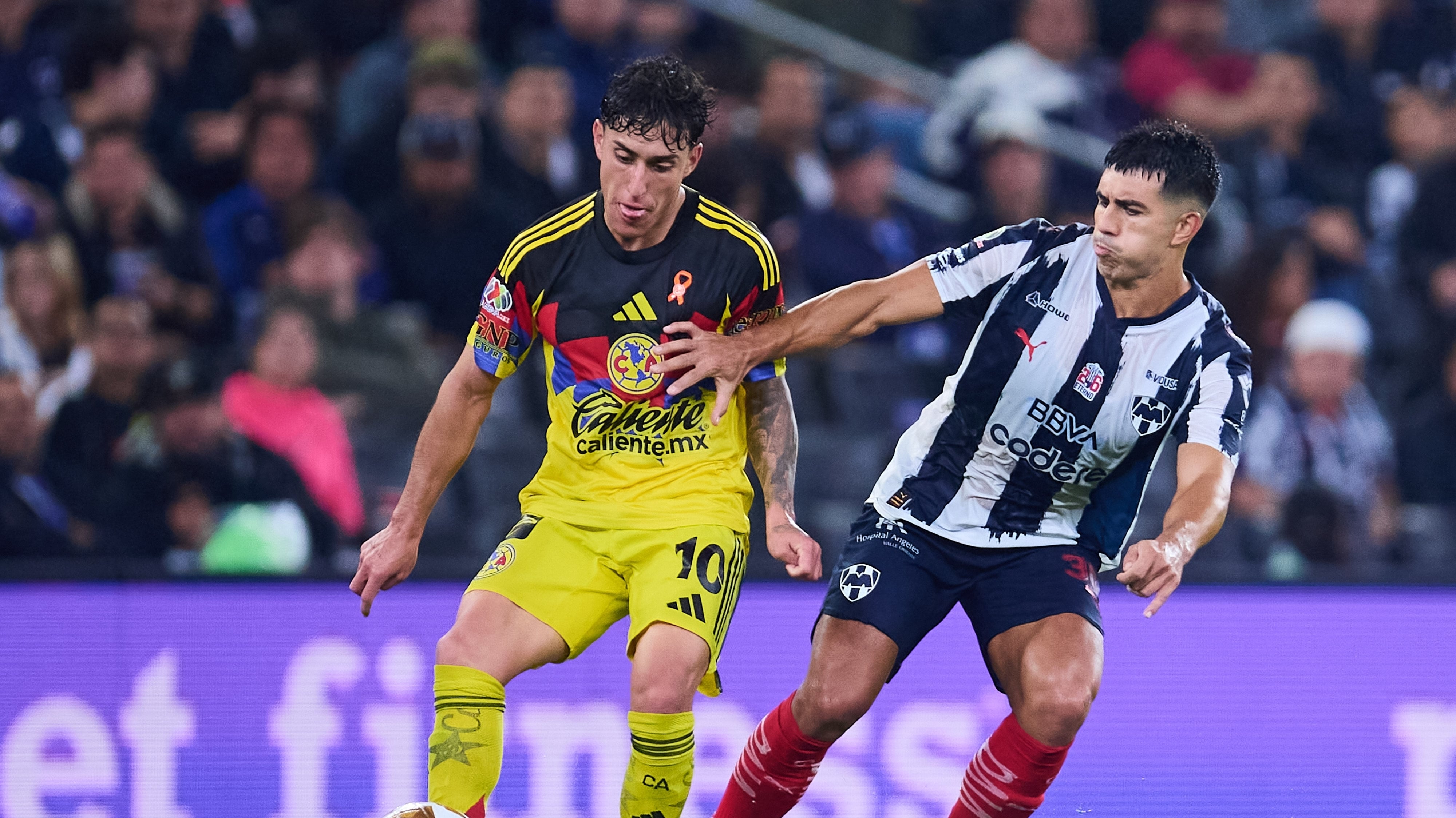 América va perdiendo 2-0 en el global.