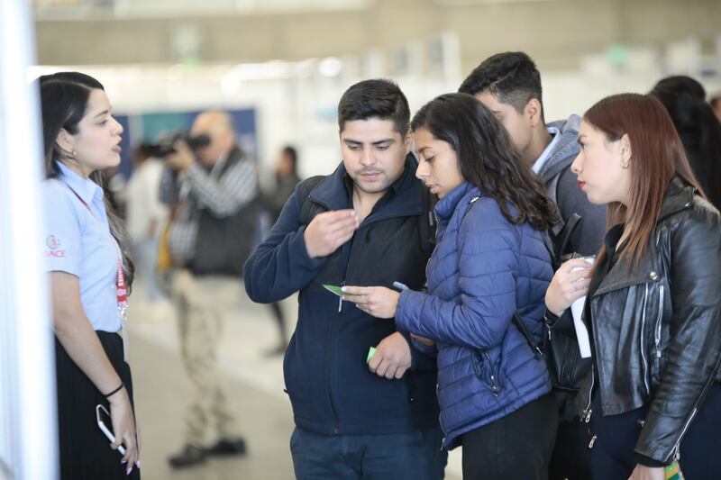 Los récords no van a parar, porque cientos de miles de personas pierden su trabajo, pasan a la informalidad y hacen retiros por por desempleo.