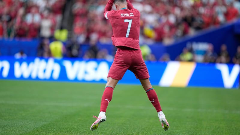 Portugal se reivindica y golea de la mano de un Cristiano que inmortalizó su nombre en Copas del Mundo