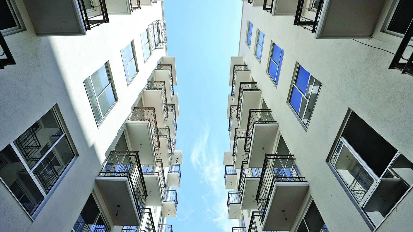 Hay rentas de 160 mil a 420 mil pesos en colonias adineradas de la CDMX, Guadalajara y Monterrey, que demandan de 374 mil a 1.2 millones de pesos mensuales de ingreso.