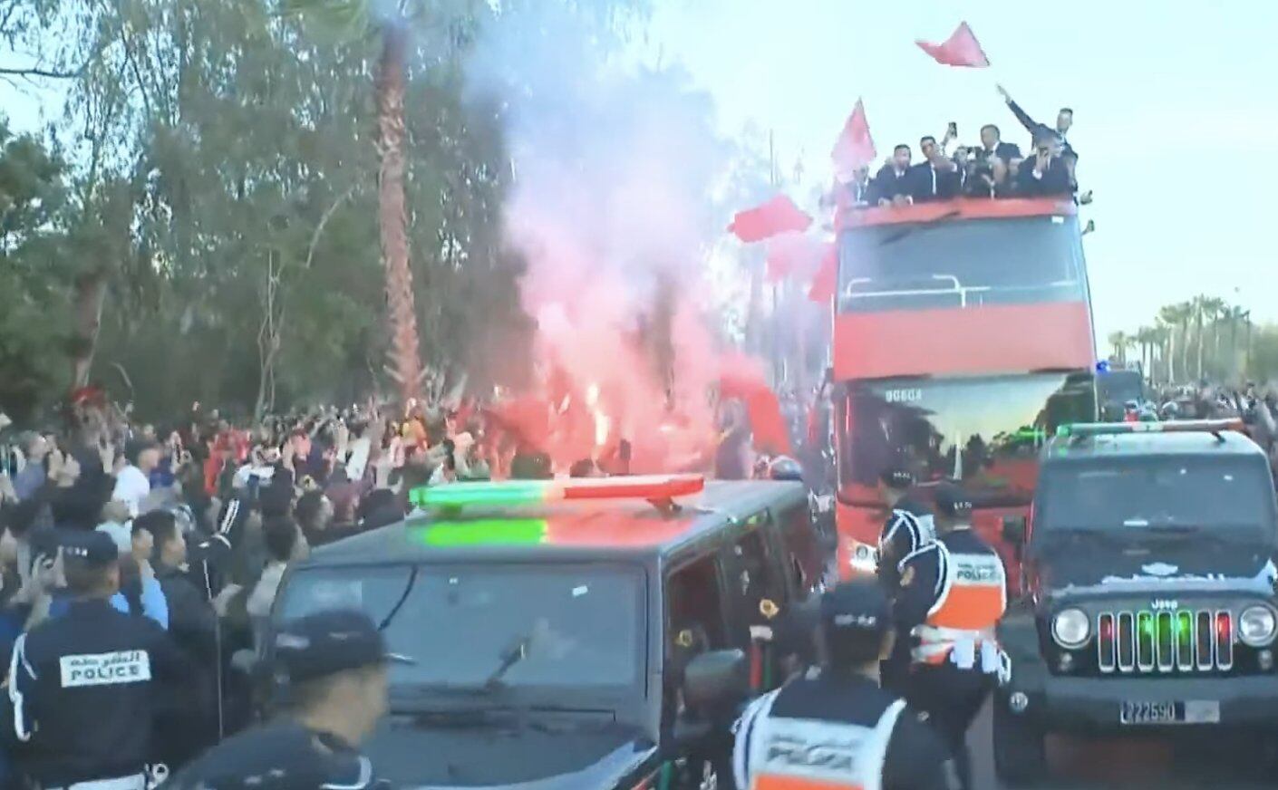 VIDEOS: Reciben como héroes a jugadores de Marruecos tras histórico Mundial