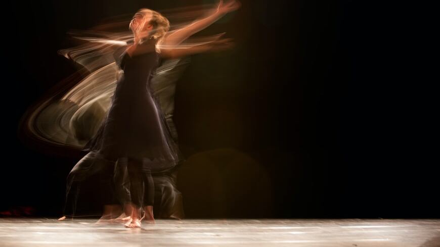 En TikTok el efecto velocidad automática les dará un tono distinto y muy dinámico a tus videos