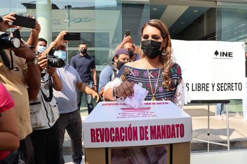 Evelyn Salgado niega recursos públicos en revocación de mandato; llama al voto en redes