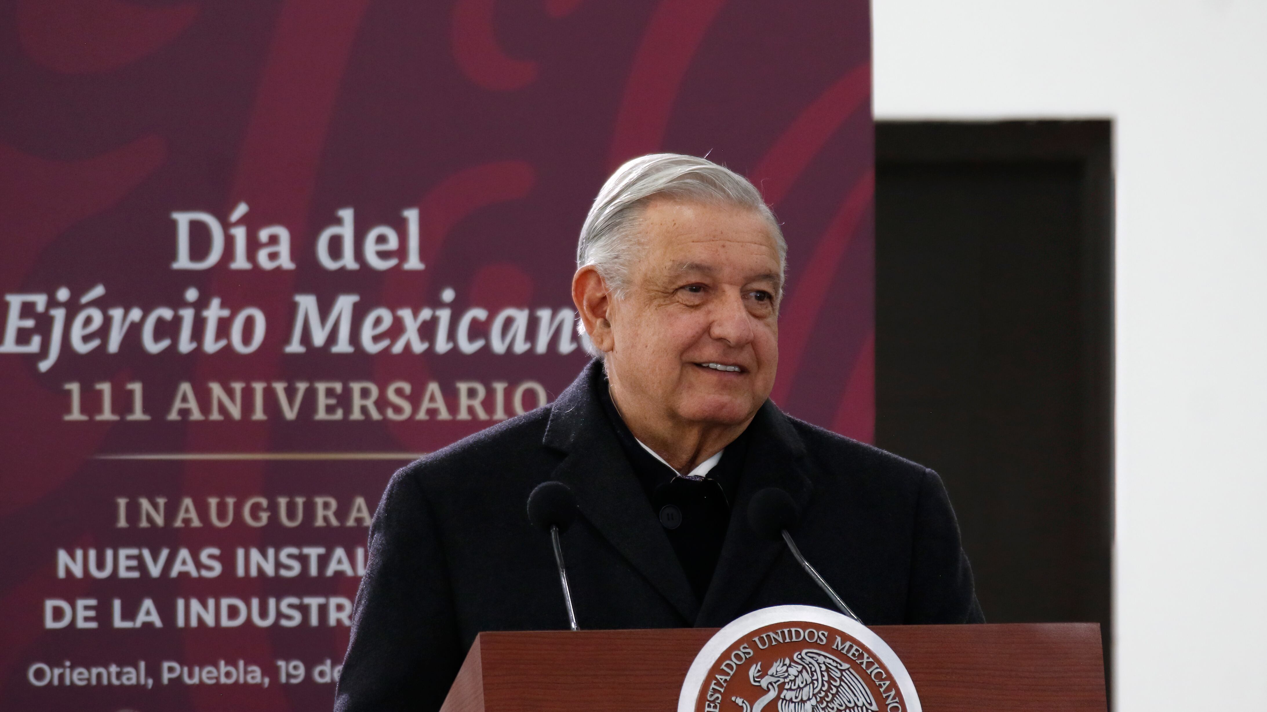 El presidente inauguró las nuevas instalaciones de la Industria Militar