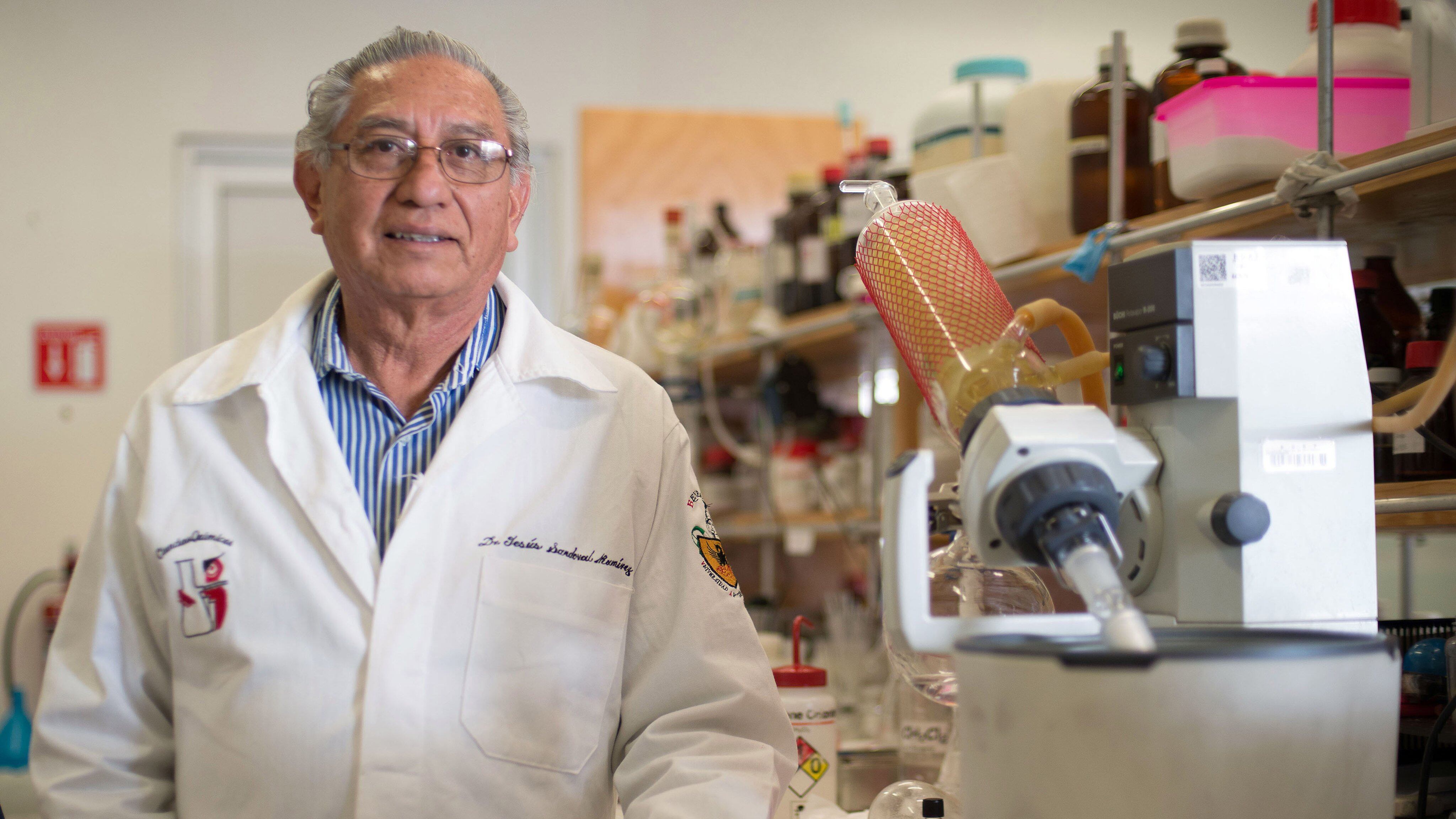 Notable científico, distinguido por sus aportaciones y por el legado que deja en las generaciones que formó