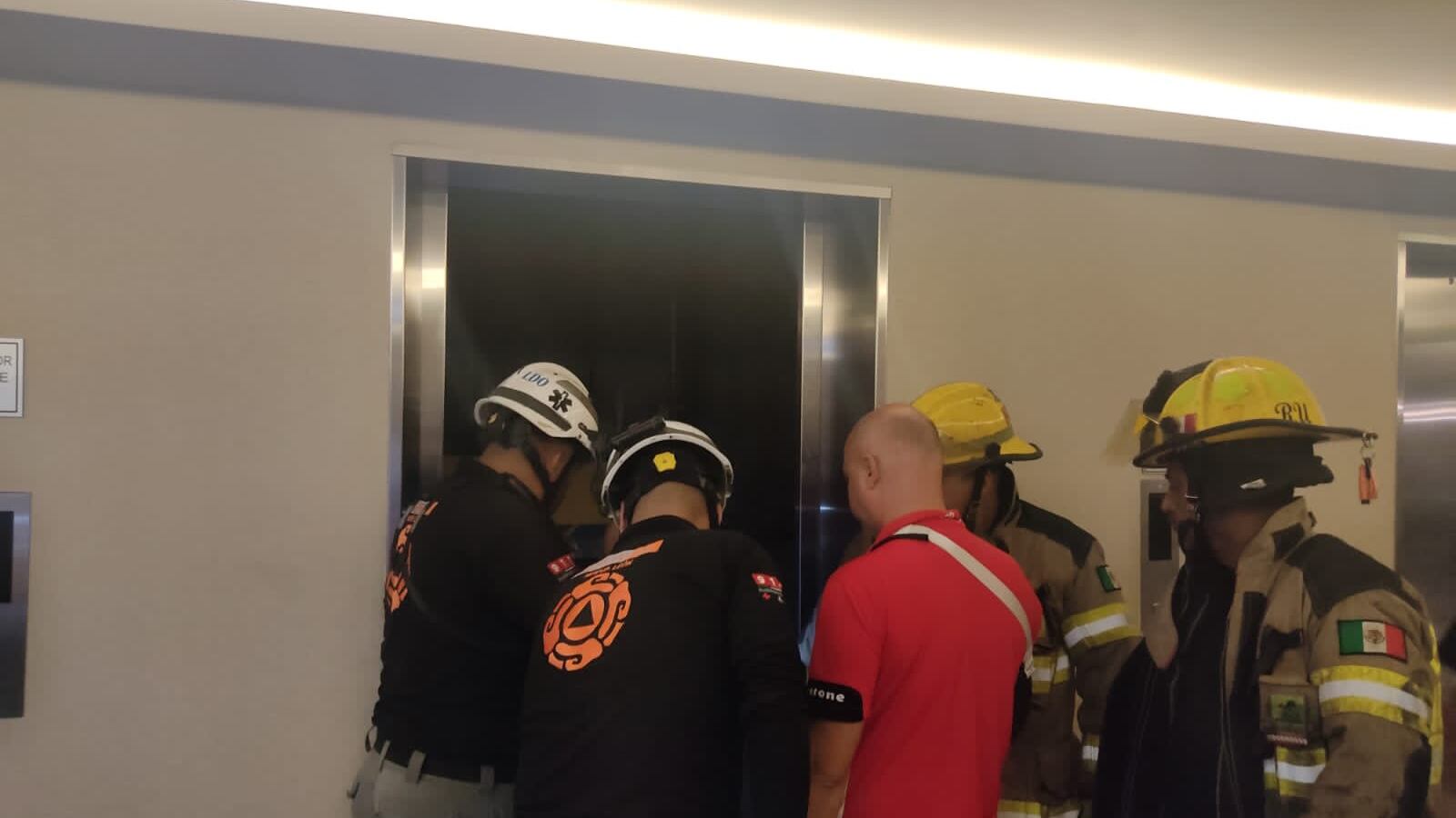 PC Nuevo León acudió al reporte.