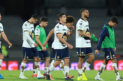 Jugador de Pumas cierra sus redes sociales tras abucheos de la afición en CU