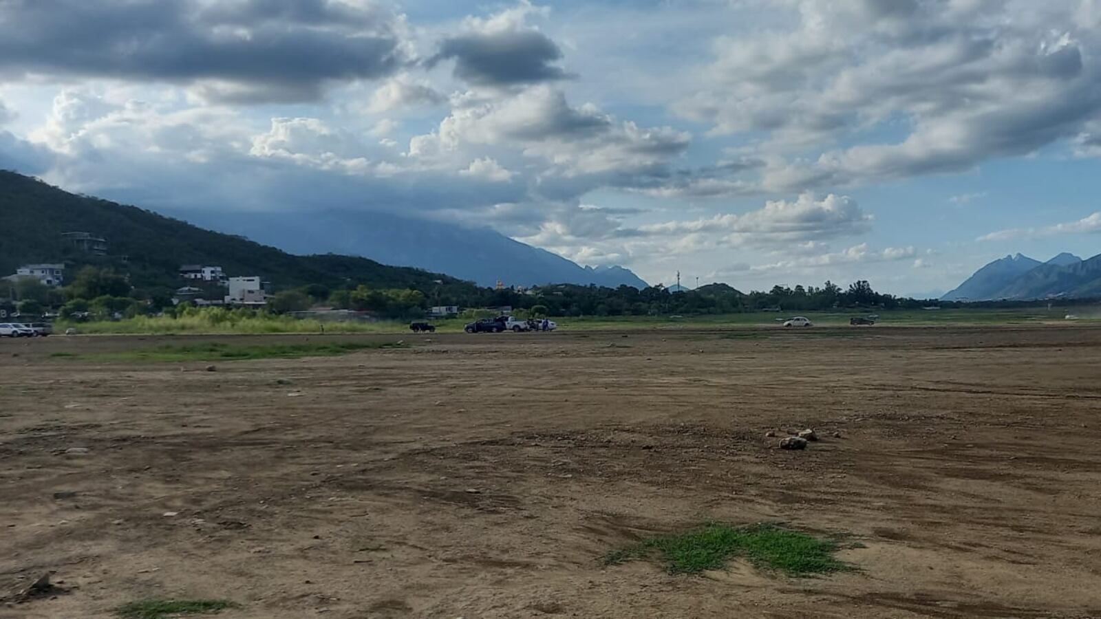 La Boca todavía presenta estragos por la sequía.