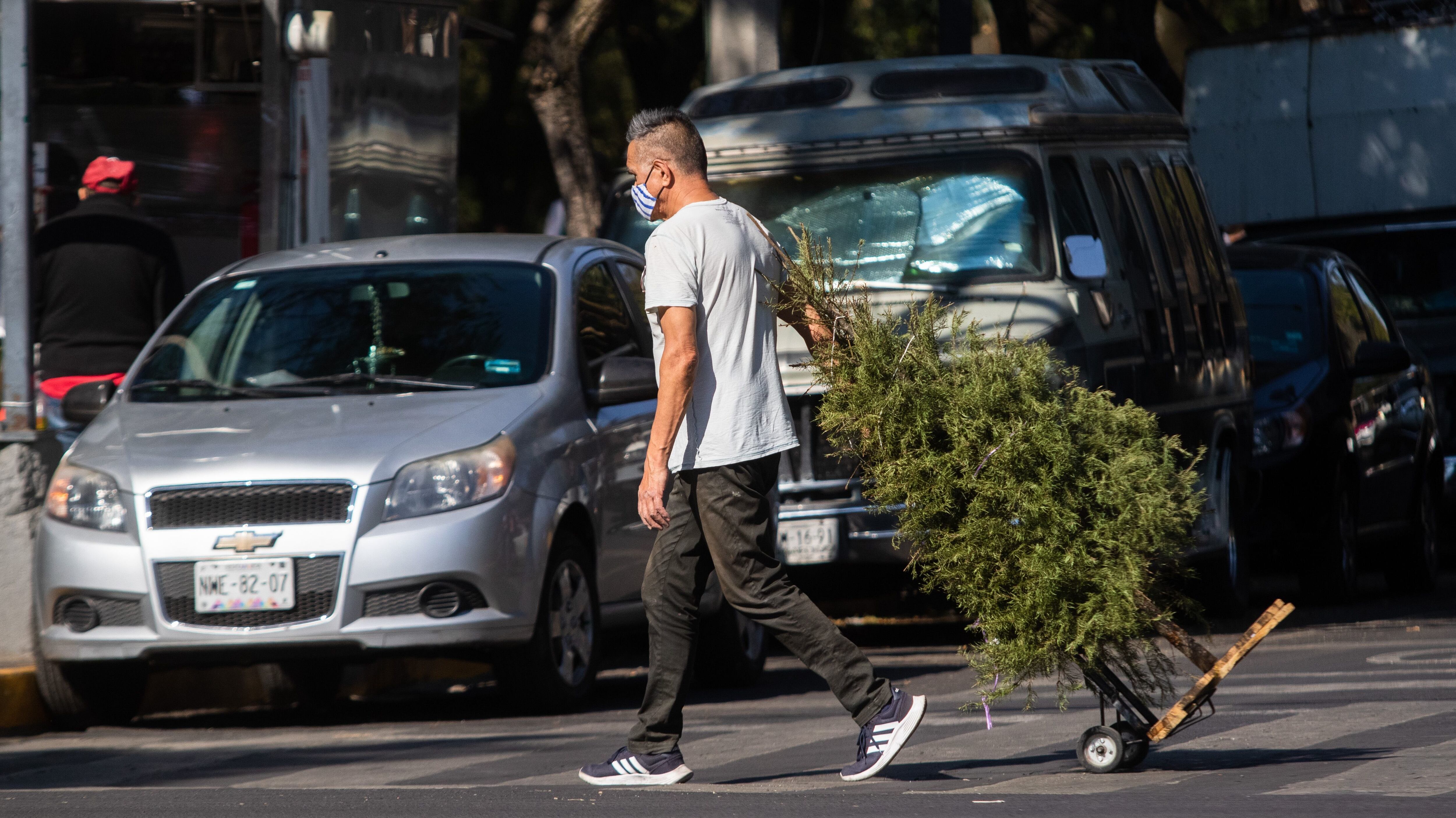 Los centros de acopio se habilitaron en distintos puntos de la ciudad.