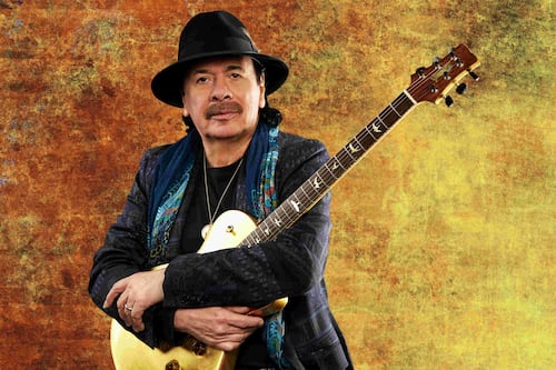 Carlos Santana cancela espectáculos de diciembre por procedimiento cardíaco
