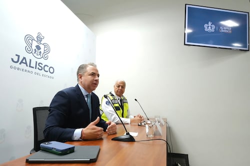 Hacienda llama a cambiar placas gratis; nueva prórroga se extiende hasta el 29 de mayo